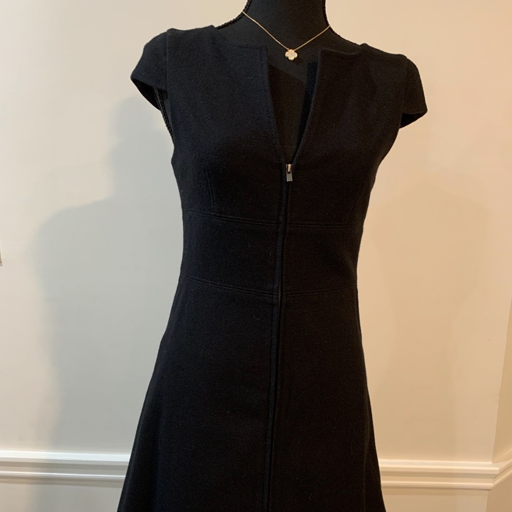 Theory mini dress - Size 2